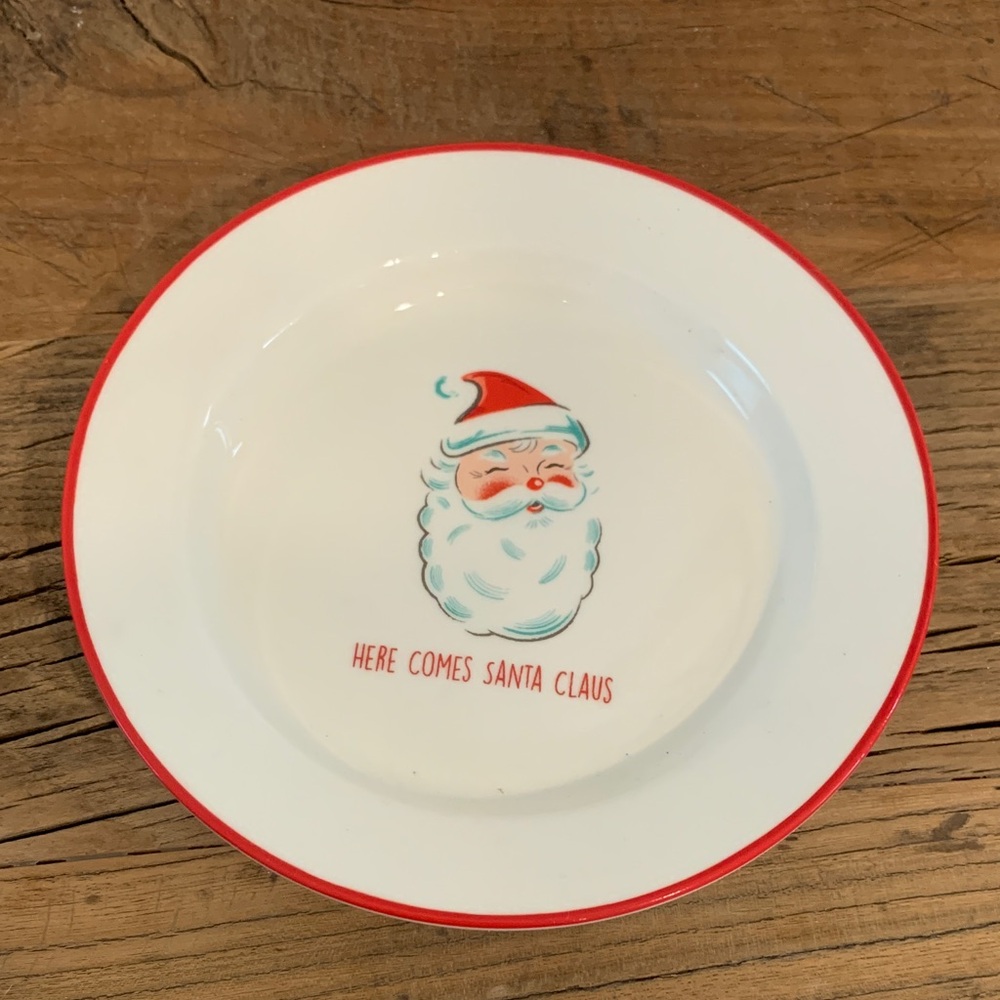 Cost Plus World Market White and Red Santa Claus Holiday Serving Bowl